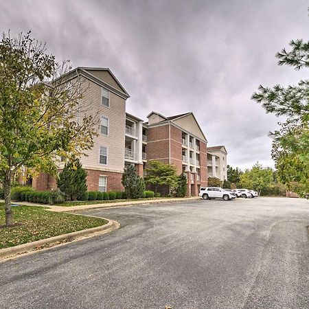 Inviting Branson Condo With Outdoor Dining Area Exteriör bild