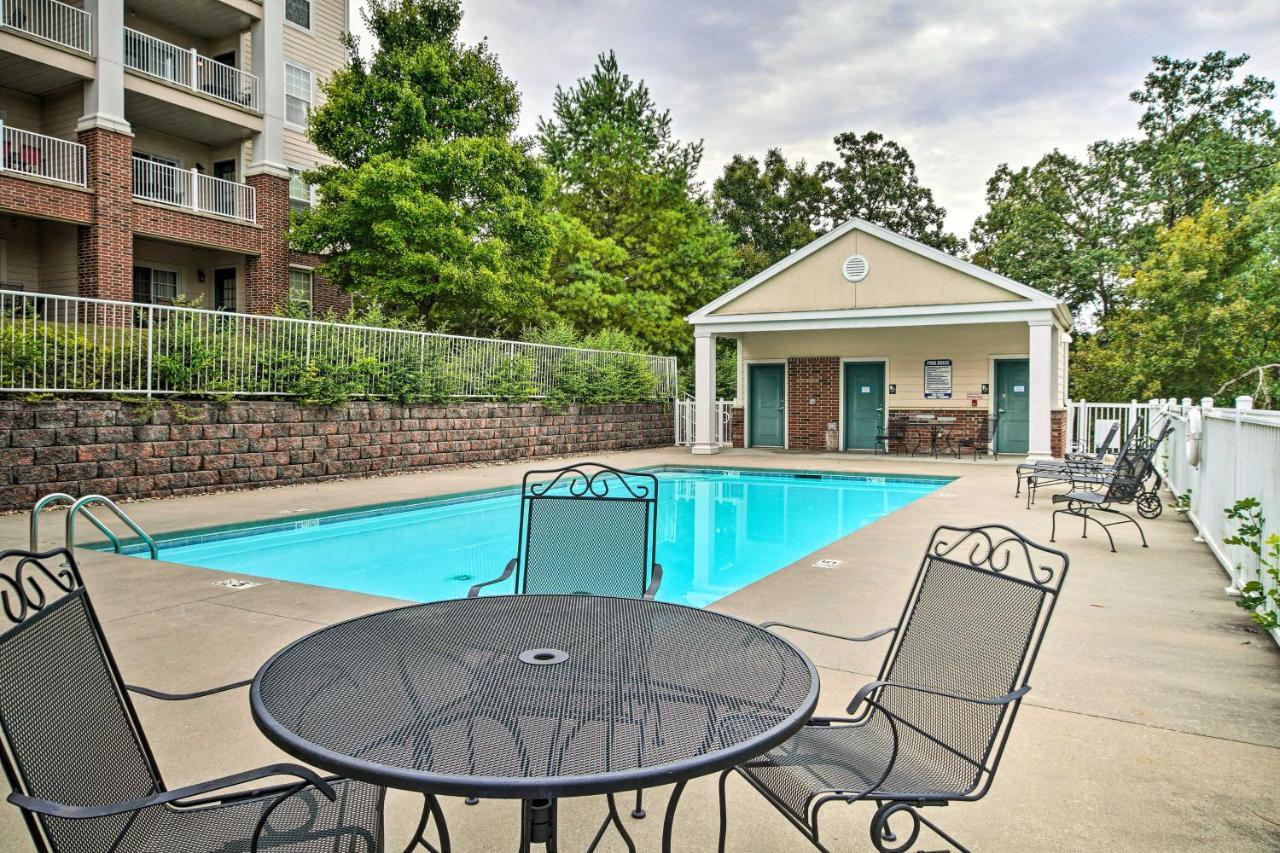 Inviting Branson Condo With Outdoor Dining Area Exteriör bild