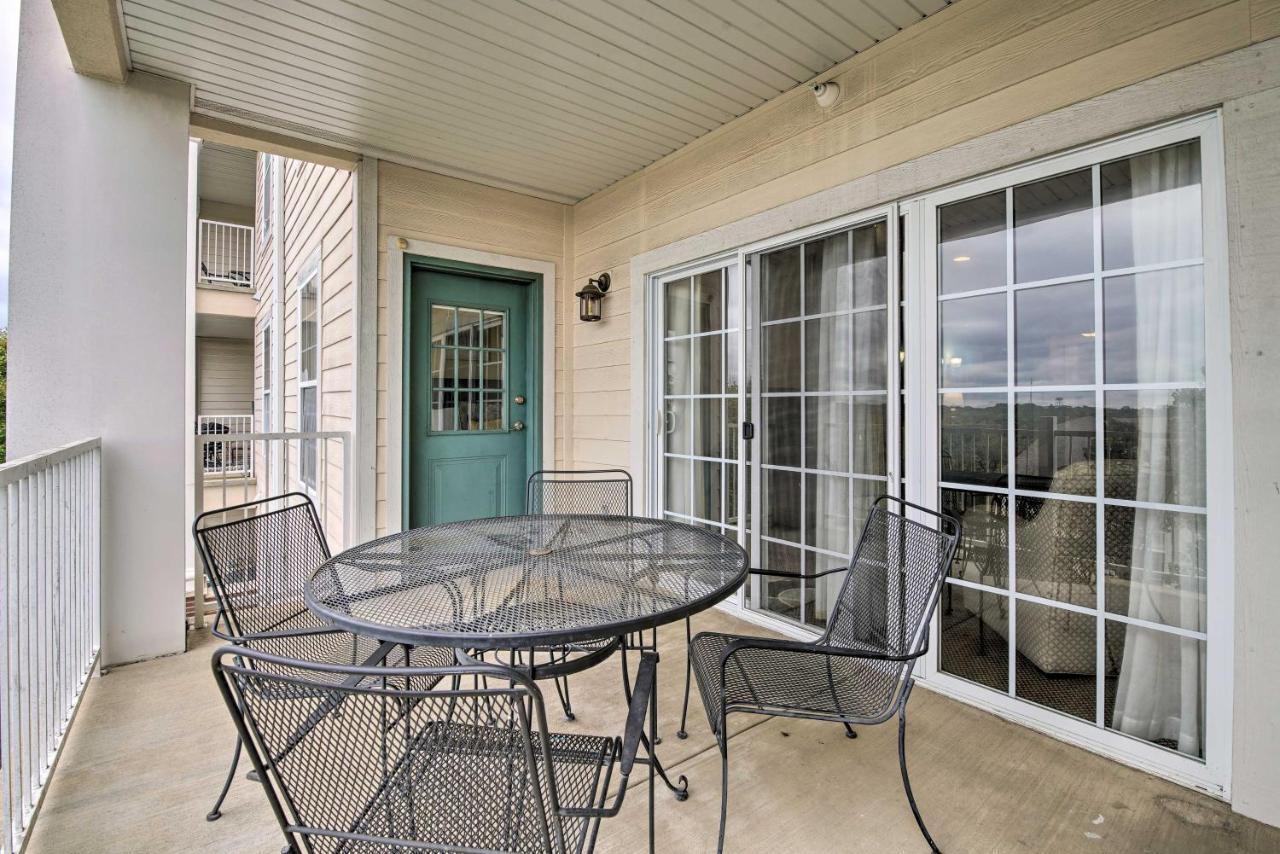 Inviting Branson Condo With Outdoor Dining Area Exteriör bild